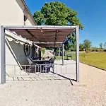Vakantiehuis Domaine De Montanty