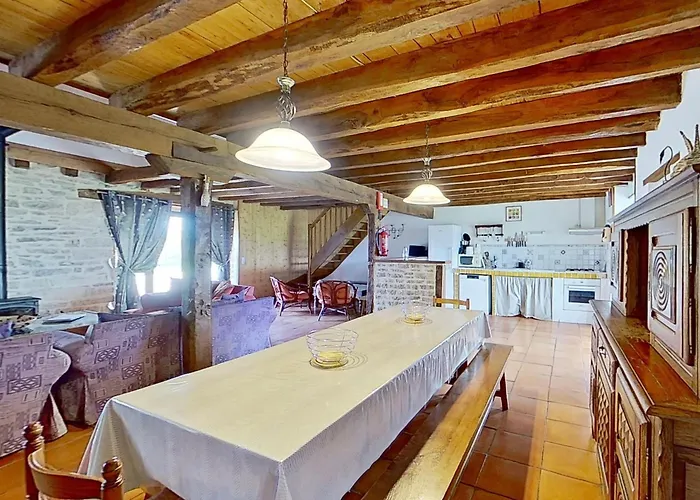 Domaine De Montanty Tatil Evi