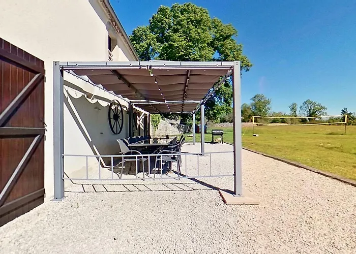 別荘 Domaine De Montanty